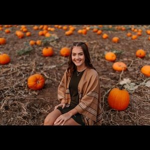 Meet your Posher, Kylee